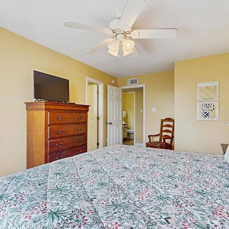 גולף שורז Sundial Condos חדר תמונה