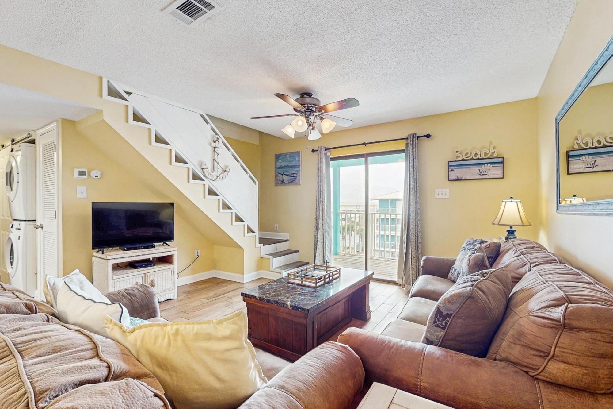 גולף שורז Sundial Condos חדר תמונה